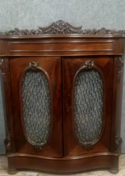 Pamono Napoleon III Curved Display Case in Mahogany, 1850s Sale
