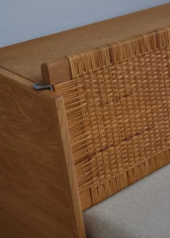 Pamono Oak and Rattan GE7 Daybed by Hans J. Wegner for GETAMA Clearance