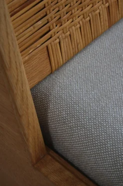 Pamono Oak and Rattan GE7 Daybed by Hans J. Wegner for GETAMA Clearance