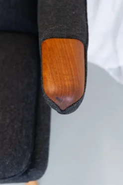 Pamono Papa Bear Chair by Hans Wegner for AP Stolen, 1960s Online