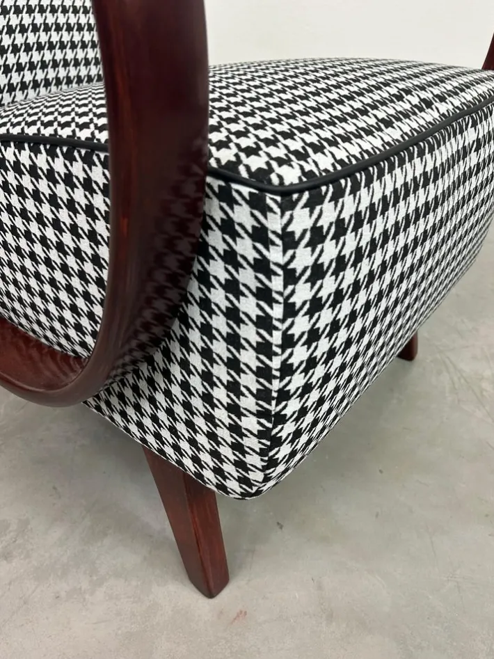 Pamono Pepito Art Deco Armchair by Jindřich Halabala, 1940s Outlet