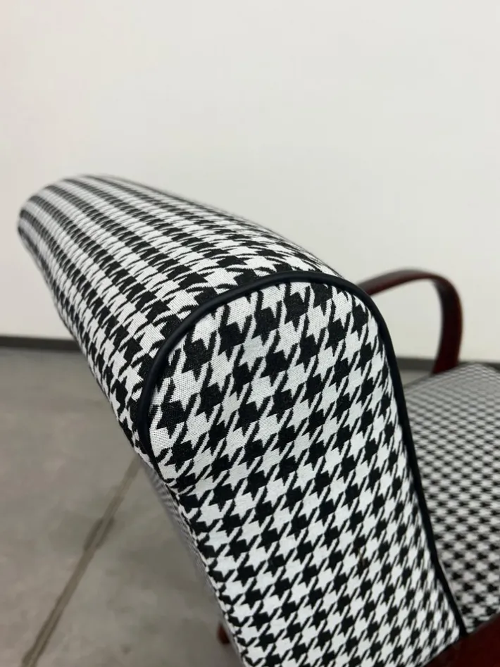 Pamono Pepito Art Deco Armchair by Jindřich Halabala, 1940s Outlet