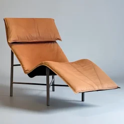Pamono Postmodern Skye Relax Lounge Chair in Patinated Cognac-Brown Leatherby Tord Björklund for Ikea, Sweden, 1970s Outlet