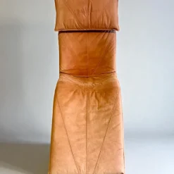 Pamono Postmodern Skye Relax Lounge Chair in Patinated Cognac-Brown Leatherby Tord Björklund for Ikea, Sweden, 1970s Outlet