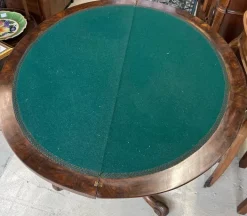 Pamono Queen Victoria Game Table, 19th Century New
