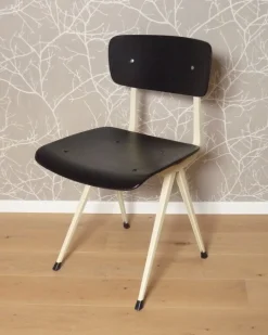 Pamono Result Chair by Friso Kramer, 1960s Hot