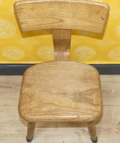 Pamono Rustic Children's Chair in Wood, 1960s Outlet