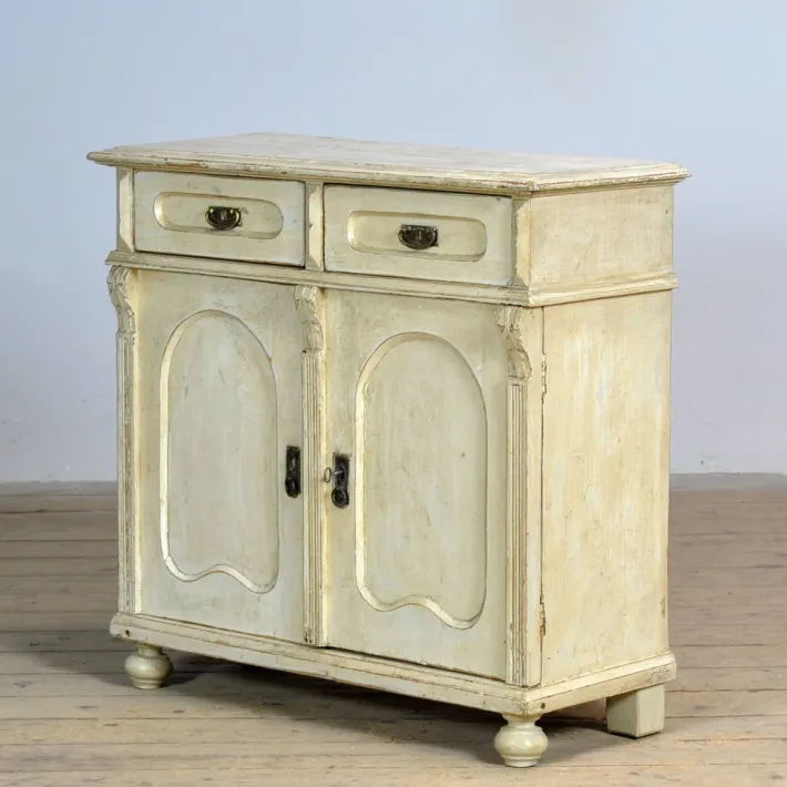Pamono Rustic Pine Sideboard, 1910s Outlet