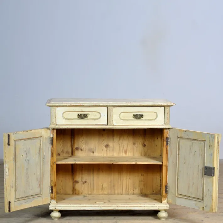 Pamono Rustic Pine Sideboard, 1910s Outlet