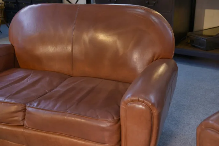 Pamono 2-Seater Sofa and Club Armchairs in Faux Leather, 1980s, Set of 3 Outlet