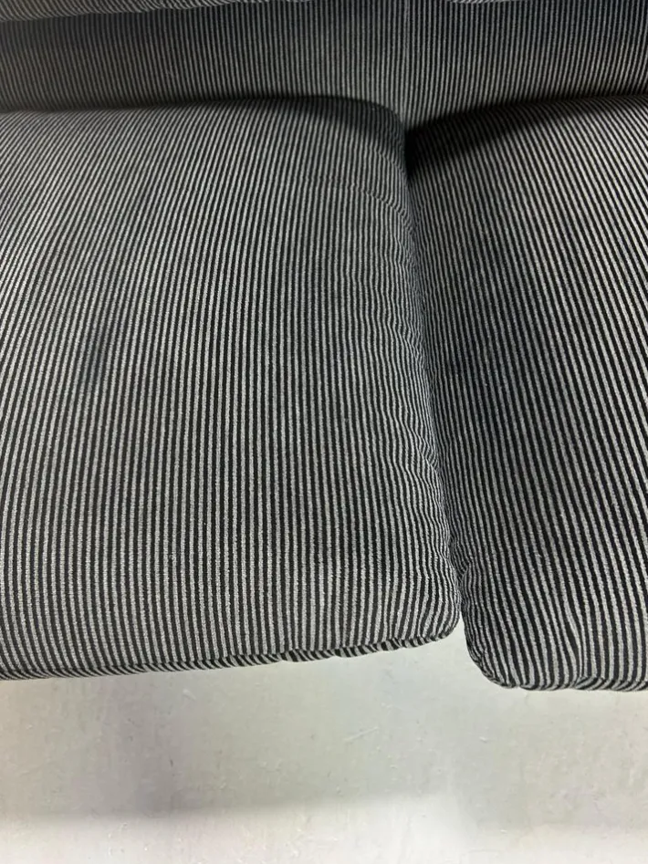 Pamono 2-Seater Sofa and Lounge Chair for Cassina attributed to Vico Magistretti for Cassina, 1970s, Set of 2 Discount