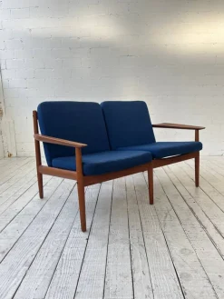 Pamono 2-Seater Sofa by Arne Vodder for Glostrup, 1960s Best