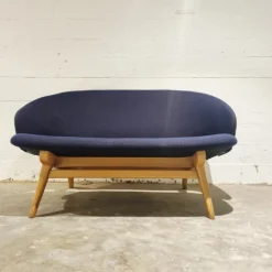 Pamono 2-Seater Sofa by Theo Ruth for Artifort, Netherlands, 1950s Hot