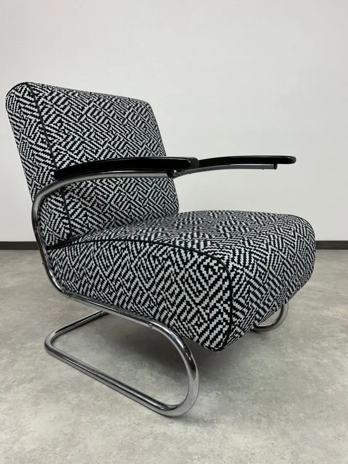 Pamono Set of Bauhaus S 411 Chairs from Thonet, 1940s Outlet