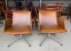 Pamono Set of Bauhaus Style Chairs by Brunner for Knoll, 2013 Sale