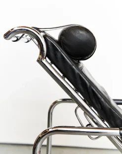 Pamono Set of Genni Chaise Lounge and Ottoman by Gabriele Mucchi for Zanotta, 1970s Online