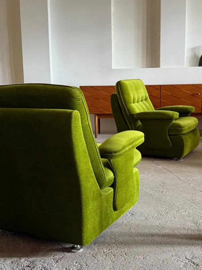 Pamono Set of German Green Velvet Chairs, 1970s Outlet