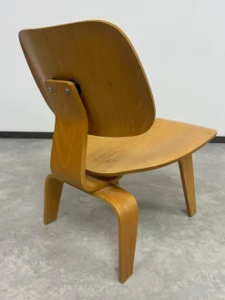 Pamono Set of LCW Lounge Chairs by Charles and Ray Eames, 1960s Sale