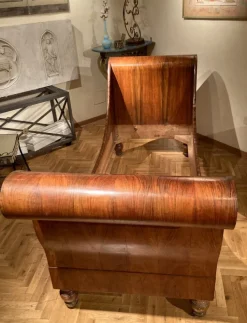 Pamono Set of 19th Century Italian Empire Flamed Walnut Sleigh Beds or Daybeds Outlet