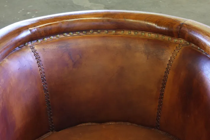 Pamono Set of Vintage Club Chairs in Leather, 1920s