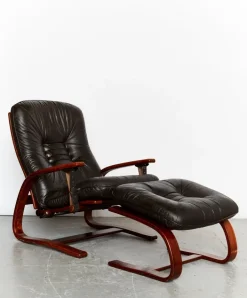 Pamono Set of Vintage Scandinavian Armchair with Ottoman by Arnt Lande for Westnofa, 1970s Hot