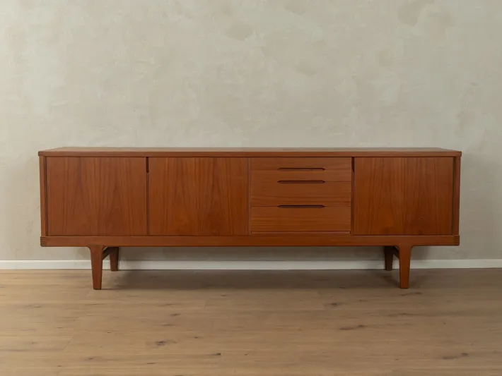 Pamono Sideboard from Henning Kjærnulf, 1960s Outlet