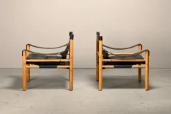 Pamono Sirocco Safari Lounge Chairs in Black Leather and Ash by Arne Norell for Arne Norell AB, Sweden, 1970s, Set of 2 Online
