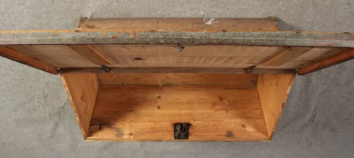 Pamono Small Antique Chamfered Chest in Softwood, 1897 Hot