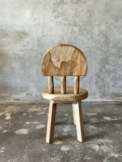 Pamono Small Children's Chair in Natural Blond Teak with Three-Bar Back Hot