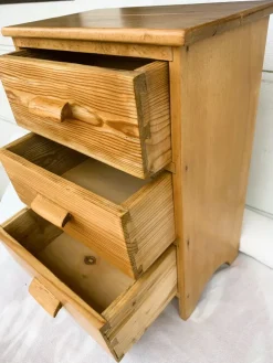 Pamono Small 3-Drawer Cabinet, 1950s