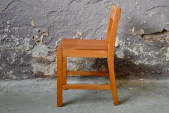 Pamono Small Midcentury Wooden Children's Chair, 1950 Hot