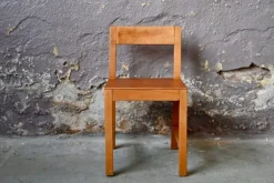 Pamono Small Midcentury Wooden Children's Chair, 1950 Hot