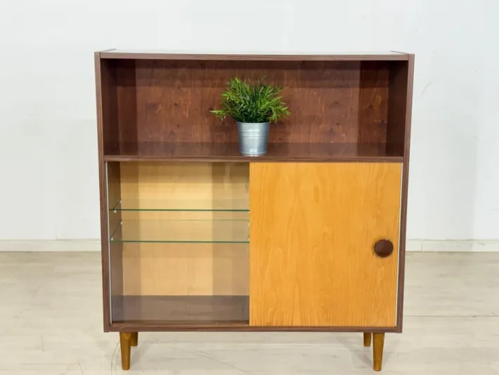 Pamono Small Vintage Highboard in Oak Outlet