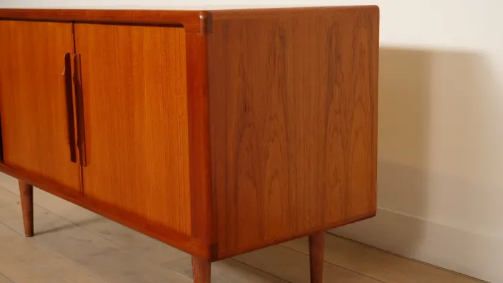 Pamono Small Vintage Teak Sideboard with Sliding Doors, 1960s Discount
