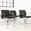 Pamono Soft Pad Ea 207 Chair by Charles & Ray Eames for Vitra Outlet