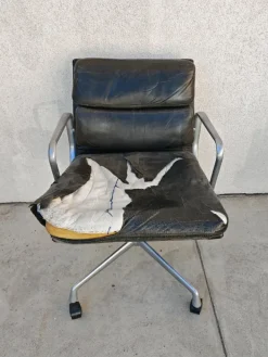 Pamono Soft Pad Office Chairs attributed to Charles and Ray Eames for Ring Mobelfabrik, 1970s, Set of 3