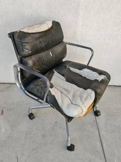 Pamono Soft Pad Office Chairs attributed to Charles and Ray Eames for Ring Mobelfabrik, 1970s, Set of 3
