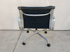 Pamono Soft Pad Office Chairs attributed to Charles and Ray Eames for Ring Mobelfabrik, 1970s, Set of 3