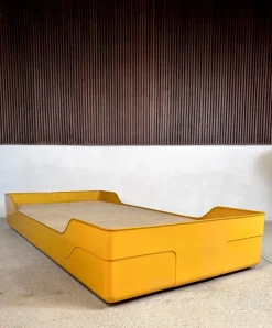 Pamono Space Age Daybed by Marc Berthier for Roche Bobois, 1960s Outlet