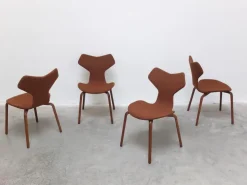 Pamono 1st Edition Grand Prix Chairs by Arne Jacobsen for Fritz Hansen, Set of 4, 1959 New