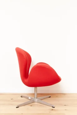 Pamono Swan Chair by Arne Jacobsen for Fritz Hansen, 2001