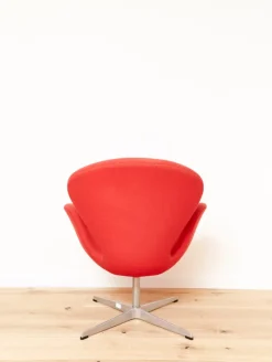 Pamono Swan Chair by Arne Jacobsen for Fritz Hansen, 2001