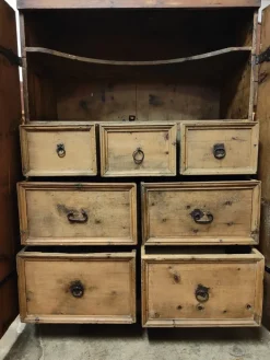 Pamono Swiss Pine Sideboard, Early 18th Century Outlet