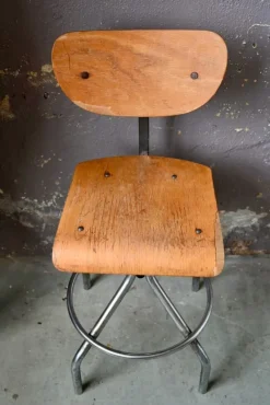 Pamono Swivel Workshop Chair, 1970s New