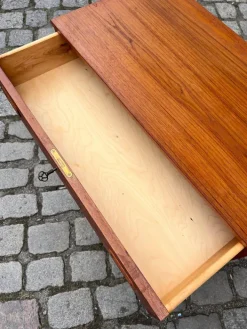 Pamono Teak Chest of Drawers with Lock, Denmark Best