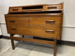 Pamono Teak Secretaire by Arne Wahl Iversen for Vinde Møbelfabrik, 1960s Best