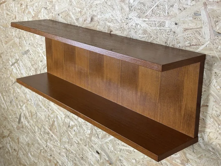 Pamono Teak Wall Shelf, Denmark, 1960s Hot