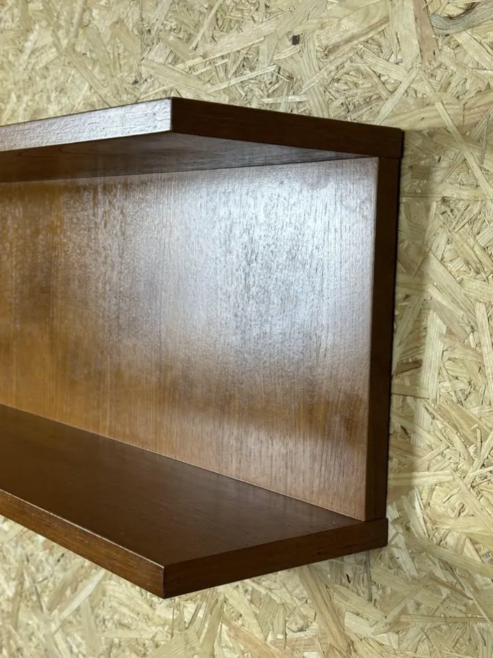 Pamono Teak Wall Shelf, Denmark, 1960s Hot