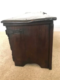 Pamono 18th Century Antique Carved Oak Coffer Best