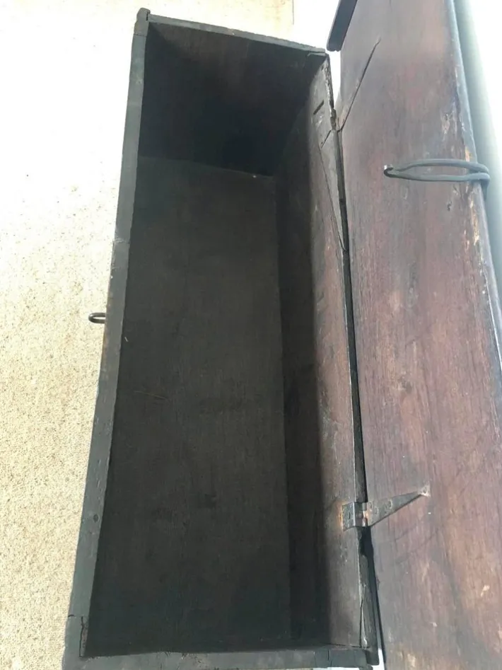 Pamono 18th Century Antique Carved Oak Coffer Best